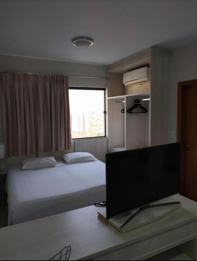 Flat Golden Dolphin Supreme - Com Roupas De Cama -Nao Aceitamos Pet - Utenstilios De Cozinha - Cama Super King Caldas Novas Exterior foto